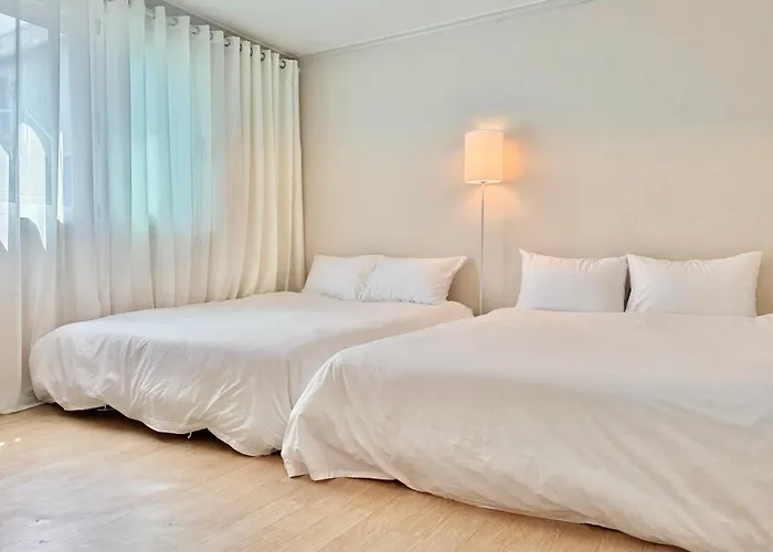 114m2, 2 Minutes From Gangnamgu Office Station, Apgujeong, Cheongdam, Seolleung, Coex, Gangnam, 1 Minutes From Convenience Store, Parking, Luggage Storage, Business Trip, Beauty Trip
